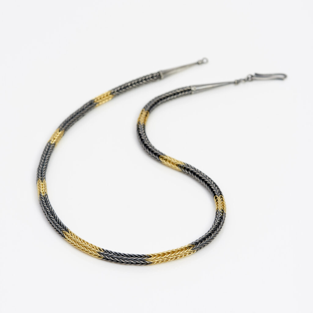 18 carat gold and oxidised silver ‘Etruscan’ necklace acquired for The Goldsmiths’ Company Collection 2023